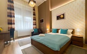 Abt Apartments